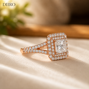 Anillo de Compromiso de Moissanita con Corte Princesa Chapado en Oro Rosa con Diseño Halo, Certificado GRA, Anillo Personalizado con Forma Elegante - Product Image 4