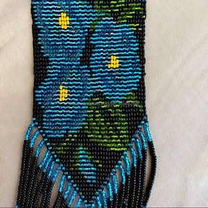 สร้อยคอลูกปัดแก้วคุณภาพสูงสร้างขึ้นด้วยความแม่นยำและใส่ใจในรายละเอียดสำหรับคนรักสไตล์และนักสะสมเครื่องประดับที่มีคุณภาพ - Product Image 1