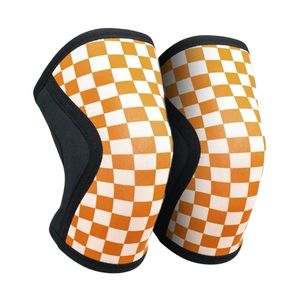 Rodilleras Deportivas Impresas con Patrón de Cuadros Naranja, Neopreno de 7mm, Compresión para Sentadillas, Entrenamiento y Gimnasio, Par de Rodilleras - Product Image 2