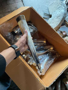 Chope de bière de buffle Viking naturelle personnalisée fabriquée à la main corne à boire écologique de Falak Export - Product Image 4