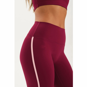 Leggings de Yoga Personalizados de Alta Calidad para Mujer, Diseño Cruzado Elástico de Cintura Alta, Conjunto de Leggings Deportivos de Algodón/Fibra de Spandex - Product Image 3