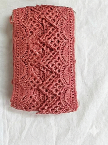 ผ้าลูกไม้กีปัวร์ปักลายสีสันสดใส ขนาด 35 มม. คุณภาพพรีเมียม เป็นมิตรต่อสิ่งแวดล้อม ผลิตจากโพลีเอสเตอร์ เหมาะสำหรับงาน DIY เสื้อผ้า รองเท้า และกระเป๋า - Product Image 5