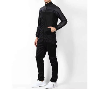 ชุดวอร์มผู้ชายผ้าโพลีเอสเตอร์สั่งทำไซส์ใหญ่พิเศษสำหรับวิ่งและเล่นกีฬา ชุดกีฬาผู้ชายสั่งทำ ชุดวอร์มสำหรับฝึกซ้อมฟุตบอล - Product Image 2