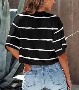 T-shirt court oversize élégant et tendance à rayures pour femme, coupe ample, en coton, idéal pour le sport, la gym, l'entraînement et les activités de plein air - Product Image 5
