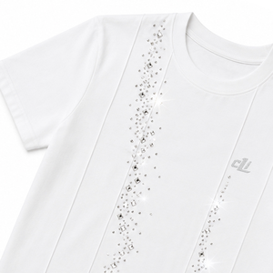 Nueva camiseta con diseño de ribete con pedrería dispersa, logotipo personalizado, camiseta para mujer, corte regular, camiseta de verano con cristales brillantes - Product Image 4