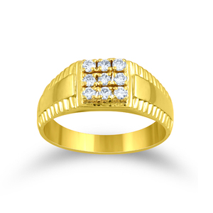 Cautivador Anillo de Diamantes para Hombre Zest, Anillo de Diamantes Cuadrado de Lujo en Oro Amarillo de 18K con Banda Acanalada - Product Image 1