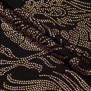 Sudadera con Capucha de Lujo con Pedrería y Cristales Estilo Hip Hop de Moda 2026, 100% Algodón, Ajuste Regular de Invierno, OEM Thapur Sons Personalizada - Product Image 2