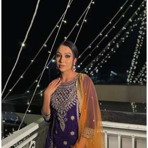 Conjunto superior e inferior de mujer de diseñador con Dupatta para ropa de fiesta - Product Image 2