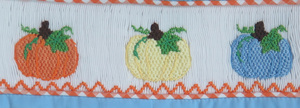 Vestido de Bebé Niña Azul Claro con Bordado de Calabaza - Product Image 6