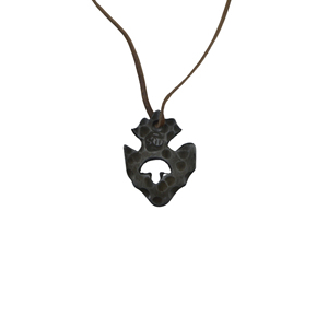 Collar de Metal de Hierro de Alta Calidad, Elegante y Duradero, con Tira de Cuero, Disponible en Diseños y Acabados Únicos - Product Image 6
