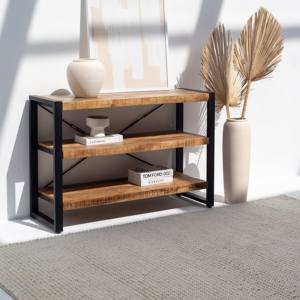 Console industrielle à trois étagères Vandana Lunaris Lyra, design moderne en métal et bois, meuble d'appoint - Product Image 1