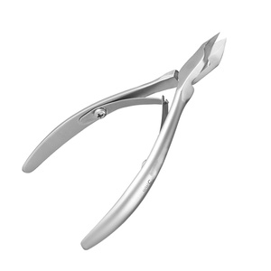 SMART-31 Staleks Pro Coupe-cuticules en acier inoxydable japonais finition Dall, pointe de 4 mm, pour manucure et nail art - Product Image 4