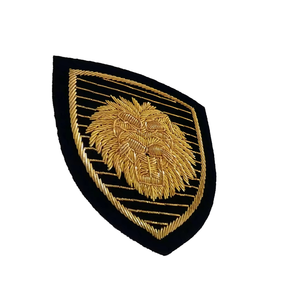 Insignias Bordadas de Lujo al por Mayor, Personalizadas, Hechas a Mano, Ecológicas, Libres de Níquel, Lavables, a Precios Económicos - Product Image 4