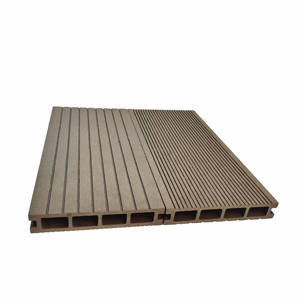 Tarima de Exterior Antideslizante e Impermeable de WPC, Deck de Compuesto de Plástico y Madera de Enclavamiento, Nivel de Tabla de Madera WPC - Product Image 3
