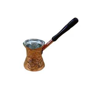 Cafetière et théière turques élégantes de qualité supérieure, design artisanal plaqué cuivre, pour la préparation du café et une utilisation décorative, disponibles à la vente - Product Image 3