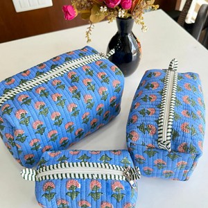 3-Piece Quilted Cotton Cosmetic Bag Set Blue Floral Embroidered Vintage Style Medium Size Multi-Function Zipper Closure - Product Image 4
