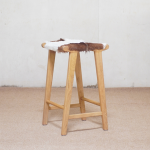 Taburete de Bar Moderno de Madera con Asiento de Cuero Genuino de Cabra, Diseño Rústico Redondo, Mueble de Bar Duradero para el Hogar - Product Image 1