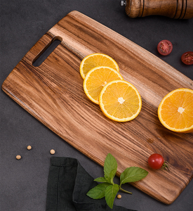 Grande planche à fromage en bois d'acacia avec poignée, plateau de charcuterie écologique haut de gamme, bloc de service, planche à découper légumes légère - Product Image 4