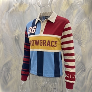 Camiseta Deportiva Unisex Snowgrace de Manga Larga con Bloques de Color, Cuello Camisero, Corte Regular, Logotipo Bordado en la Parte Delantera - Product Image 4