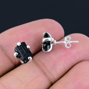 Handmade 925 Sterling Silver <b>Fine</b> <b>Stud</b> <b>Earrings</b> Unique Design Natural Black Tourmaline Gemstone Women Fashion Jewelry Exporter - Product Image 3