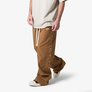 Pantalon de survêtement tendance pour homme en nylon à boutons-pression latéraux, coupe droite, décontracté, avec cordon de serrage à la taille, fournisseur OEM en gros personnalisé - Product Image 5