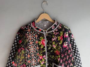 เสื้อแจ็คเก็ตผ้าควิลท์ลายดอกไม้สำหรับผู้หญิง คอจีน แขนยาว กระเป๋าปะ ผ้าโพลีเอสเตอร์บุใยสังเคราะห์ ทรงสั้นสำหรับฤดูใบไม้ร่วง ลายพิมพ์สวยงาม เหมาะสำหรับเป็นของขวัญ - Product Image 4