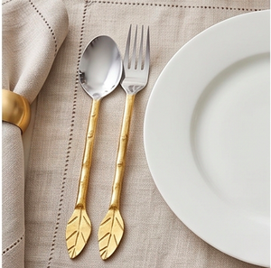 Ensemble de couverts modernes en acier inoxydable avec poignées en feuille d'or, compatibles lave-vaisselle, idéal pour les mariages et la présentation de la table - Product Image 3