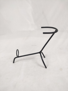 Support en corne de viking religieuse, élégant et poli, en matériau organique artisanal, cadeau d'affaires, vente en gros, décoration d'intérieur, Europe - Product Image 4