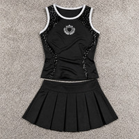 Uniforme de pom-pom girl personnalisé noir à sequins pour femmes et enfants, tenue de performance sans manches avec jupe plissée et bordure blanche pour la compétition