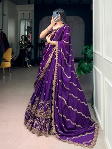 Lehenga Choli de Seda Morada con Bordado Dorado y Dupatta, Traje Tradicional Indio para Bodas, Largo hasta el Suelo, Atuendo Étnico para Mujer - Product Image 2