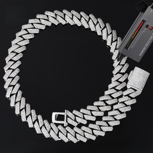 Chaîne cubaine en moissanite pour homme, en argent 925 plaqué or, style hip-hop, collier de luxe pour homme - Product Image 2