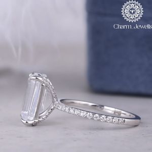 แหวนหมั้นเพชรโมอิสซาไนต์ทรงคุชชั่นสำหรับผู้หญิงจาก Charm_Jewells เงินแท้ 925 ชุบโรเดียม ประดับแบบหนามเตย สไตล์คลาสสิก รับรองโดย IGI - Product Image 6