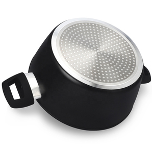 Casserole antiadhésive de qualité professionnelle avec intérieur en cuivre, corps en aluminium forgé robuste - Product Image 3