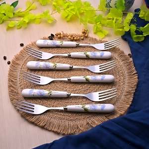 Ensemble de 6 petites fourchettes en métal avec manche en céramique, motif marguerites, en acier inoxydable, pour usage en restaurant, fruits, desserts, décoration d'Halloween - Product Image 5