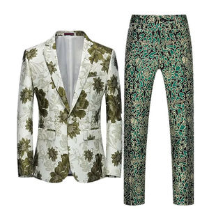 Conjunto de Traje Navideño para Hombre con Estampado por Sublimación, Pantalón y Chaqueta de Esmoquin con Cuello de Solapa, Blazer y Pantalones de Dos Piezas - Product Image 3