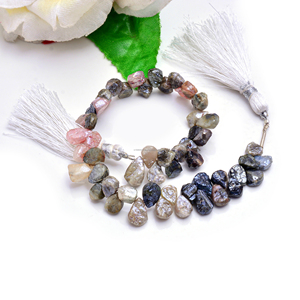 Fil de perles de pierres précieuses naturelles de qualité supérieure, multi-tourmalines polies brutes en forme de poire, 6x6 8x7mm, 8 pouces, faites à la main, par un tiers - Product Image 3