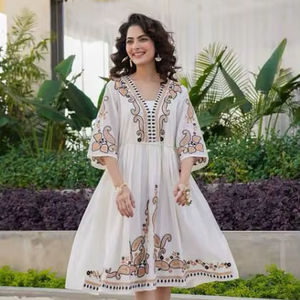 Vestido Casual con Estampado Floral y Cuello en V para Mujer, Talla Grande, para Primavera, Manga 3/4, con Cintura Natural - Suministro ODM, Vestido Midi con Cuello en V - Product Image 1