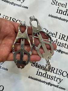 Pinzas para pezones de acero con cadena, juguetes sexuales BDSM para adultos, diseñadas por fabricantes de Sialkot, para pezones y senos. - Product Image 3