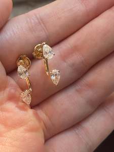 Pendientes de botón con corte de pera chapados en oro de 18 quilates S925, geométricos, hipoalergénicos, para cartílago, para mujer - Estilo moderno para fiestas - Product Image 5
