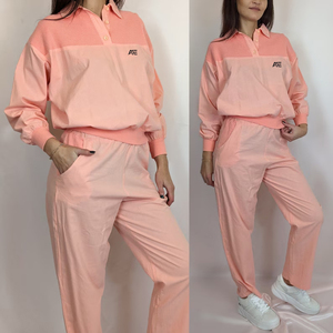 OEM Custom <b>Women</b> Pink Matching Set Casual Collared <b>Top</b> and Elastic Waist Summer Pants Fashion Hoodies Set Supplier - Product Image 4