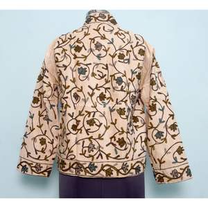 Veste d'hiver pour femme, best-seller, broderie artisanale Cotrise, coupe classique, écologique, coupe-vent, 100% coton, taille unique - Product Image 5