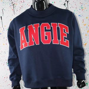 เสื้อสเวตเชิ้ตคอเต่า ANGIE BLUE ปักลายสีแดง 100% ด้วยด้ายคุณภาพสูง - Product Image 1