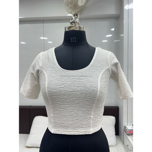 BLUSA LISTA PARA LLEVAR ENVOLVENTE - Product Image 5