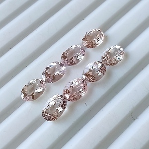 พลอยมอร์แกไนต์สีชมพูธรรมชาติจากโมซัมบิก ชุด 8 เม็ด น้ำหนัก 6.25 กะรัต สีพาสเทล ขนาด 7x5 มม. - Product Image 6