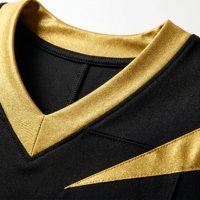 Ensemble complet d'uniformes de football américain personnalisés 2025 – Maillot, pantalon, casque et gants noirs et dorés – 100 % polyester imprimé par sublimation