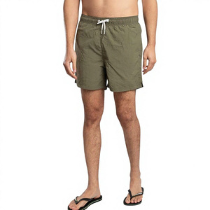 Short de bain pour homme DAIZEN STAR, vert olive, taille mi-haute élastique avec cordon de serrage, motif végétal, séchage rapide, en polyester - Product Image 1