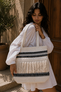 Sac fourre-tout en toile brodée avec bandoulière et fermeture éclair pour le shopping, les sorties décontractées et l'usage quotidien - Product Image 3