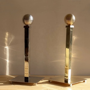 Ensemble d'accessoires de salle de bain modernes en colonne avec design géométrique en forme de boule et finition dorée polie pour la décoration de la vanité - Product Image 2