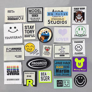 Etiquetas Rectangulares Tejidas Personalizadas Ecológicas para Ropa, Zapatos y Bolsos, Etiquetas de Talla y Marca de Marca Privada - Product Image 3