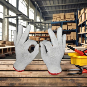 Gants de sécurité blancs de haute qualité pour la protection des mains 21-26cm de longueur de jambe pour le travail en plein air Production du Vietnam - Product Image 2